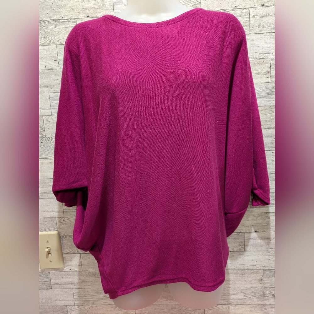 Go Couture Fuchsia Blouse Size Small